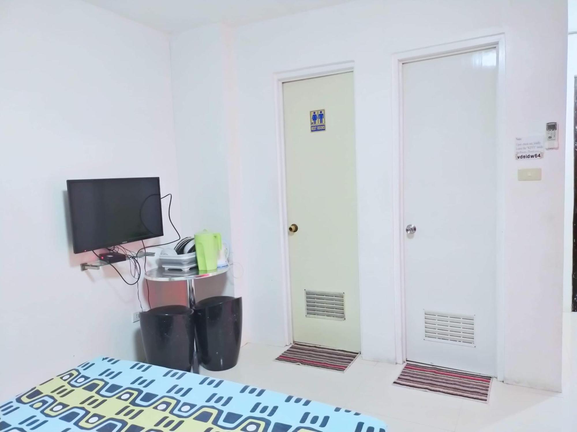N&J Lopez Lodging House Pasay Exteriör bild