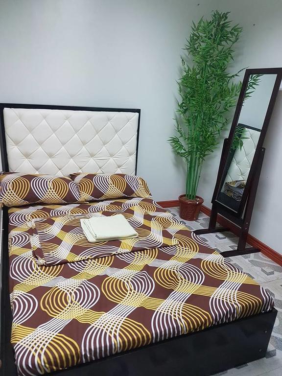 N&J Lopez Lodging House Pasay Exteriör bild