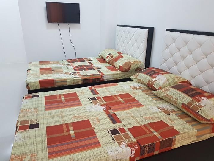 N&J Lopez Lodging House Pasay Exteriör bild