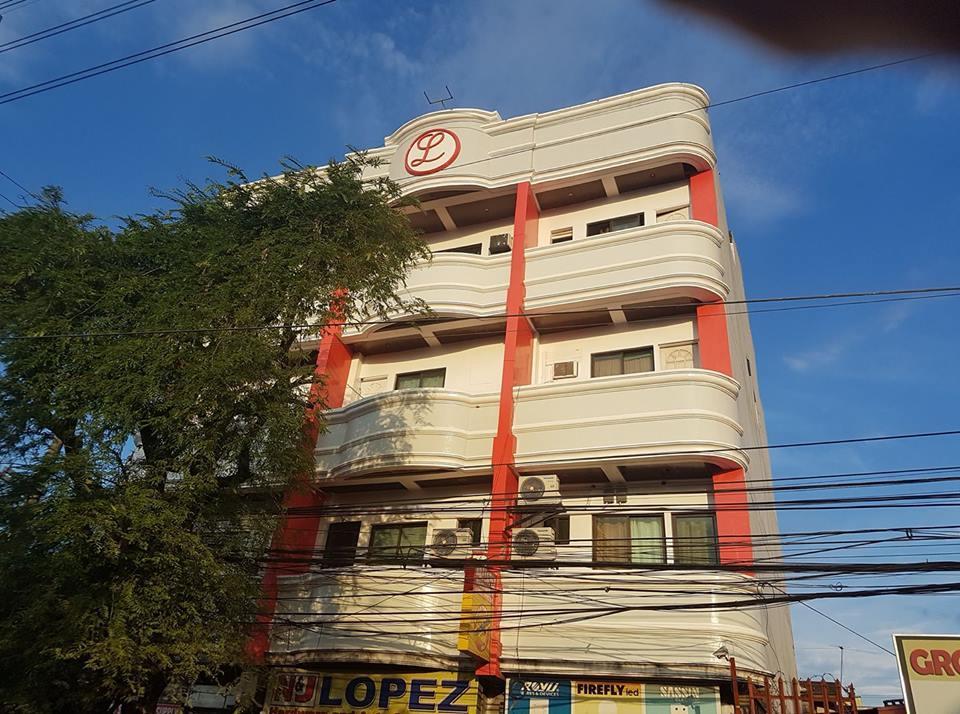 N&J Lopez Lodging House Hotell Manila Exteriör bild